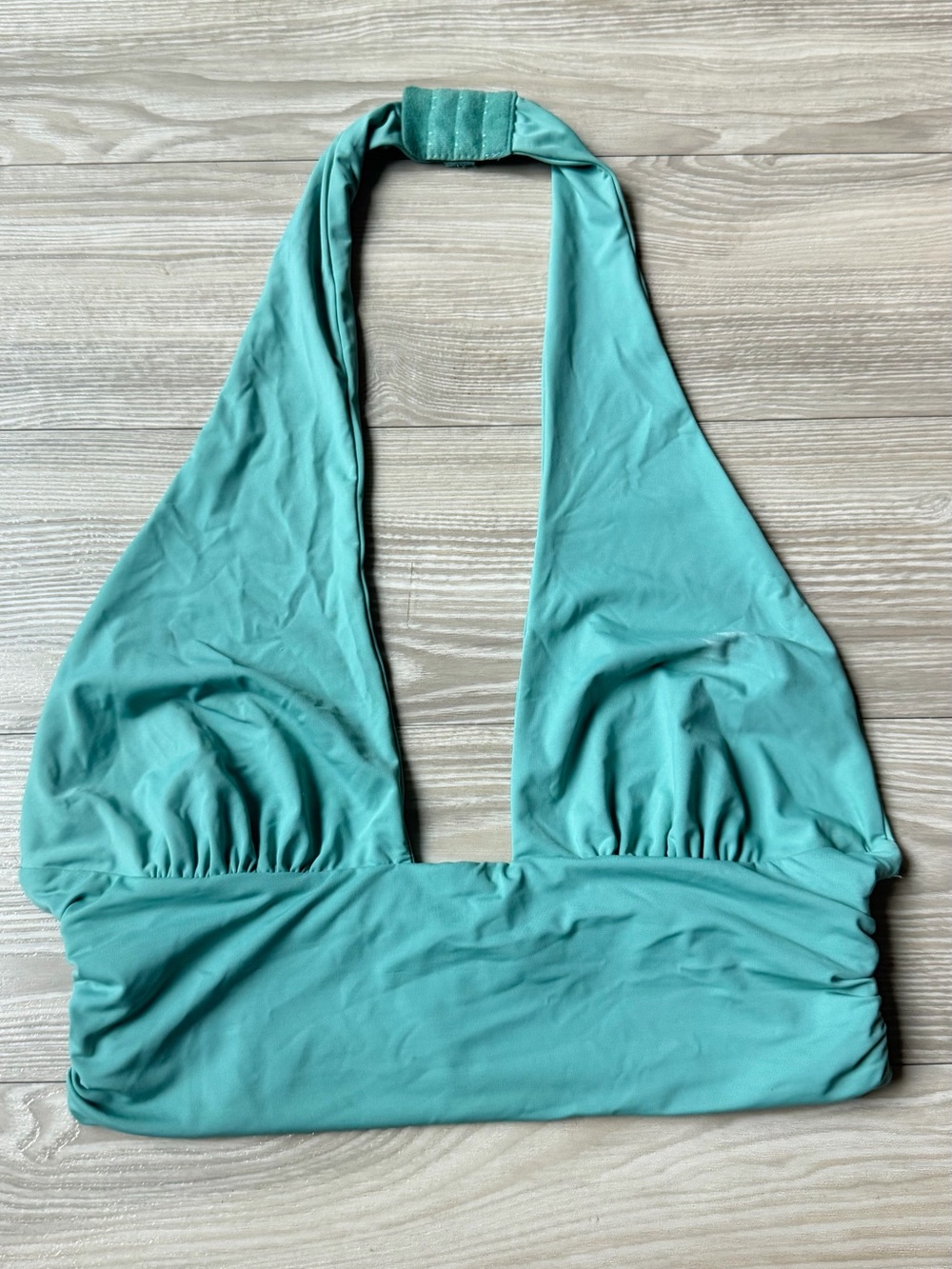 cropped halter neck light green